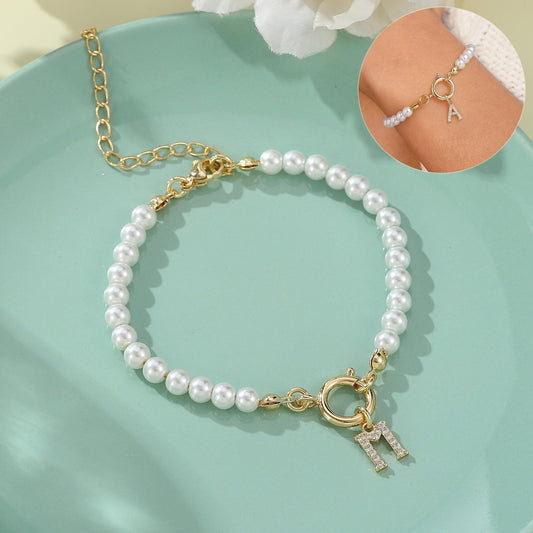 2024 New Fashion Toggle Clasp Initial Bracelet Women A-Z Letter Pendant 6mm Pearl Bracelet For Women Jewelry Gift