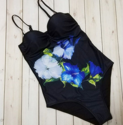 Women digital print swimsuit