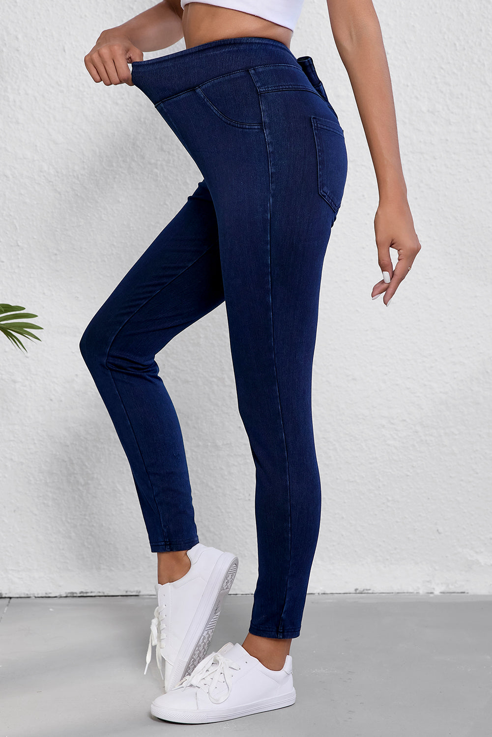 Black Back Pocket Stretchy Denim Casual Leggings