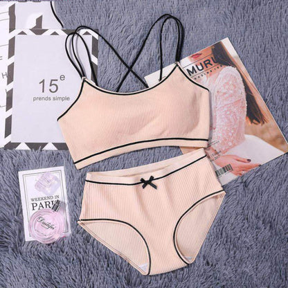 Threaded underwear set without steel ring