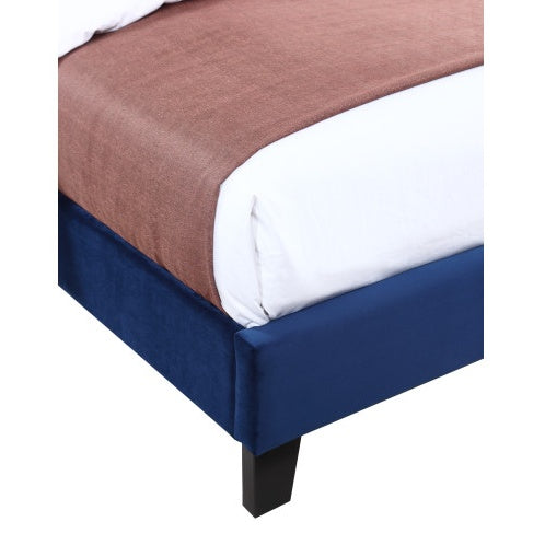 Wallace Bay Luma Blue Queen Upholstered Bed