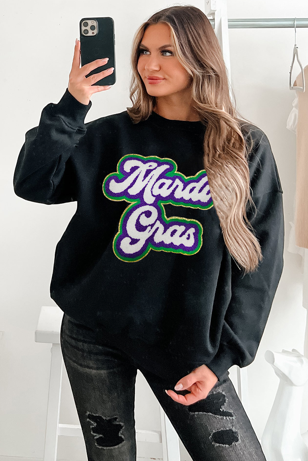 Black Mardi Gras Chenille Patched Graphic Drop Shoulder Sweatshirt